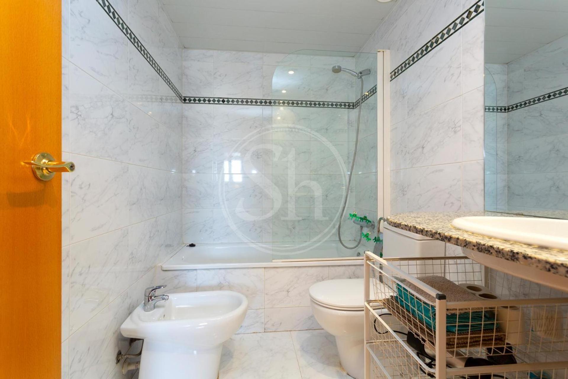 Comodo Junto A Hospital Sant Pau Appartement